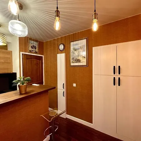 6 Appartement *
